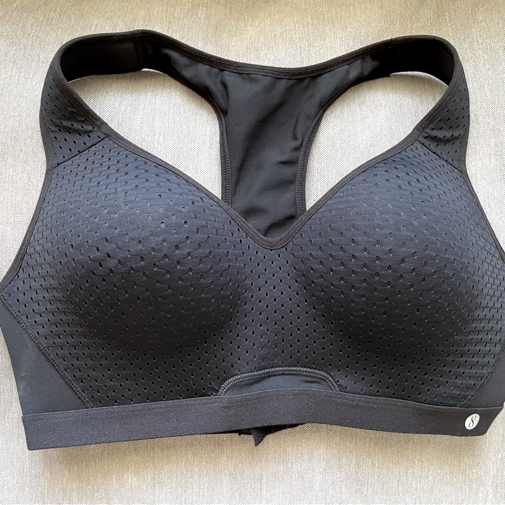 Black Sports Bra / Top XL